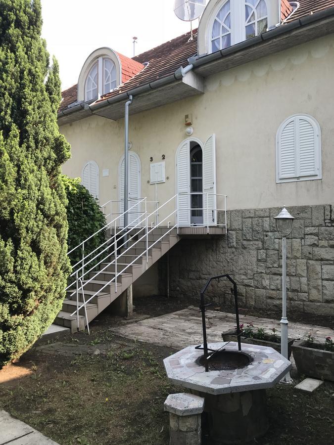 Aqua Line Apartmanház Hajdúszoboszló Exterior foto